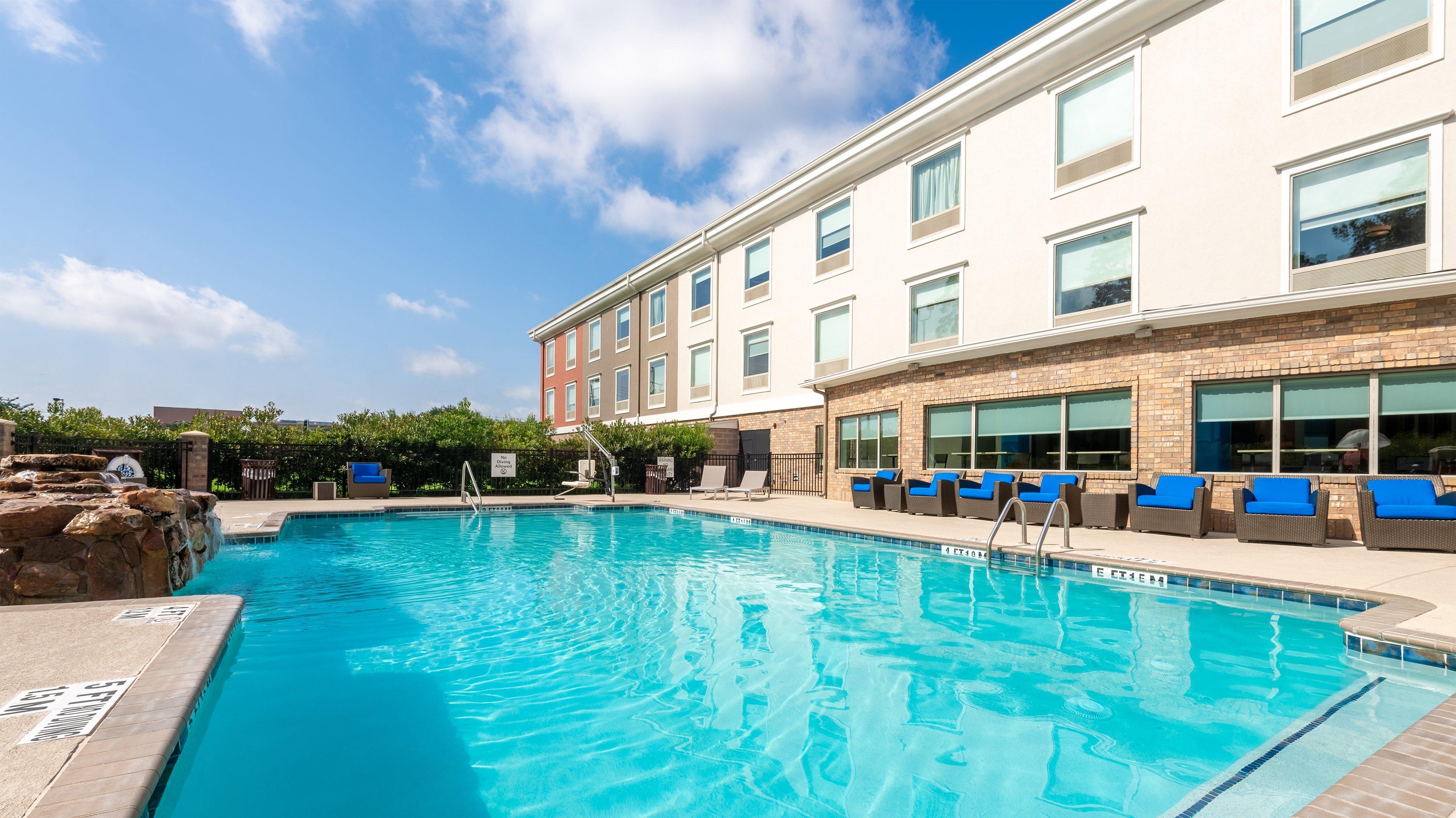 Holiday Inn Express Hotel And Suites Conroe By Ihg Exterior foto